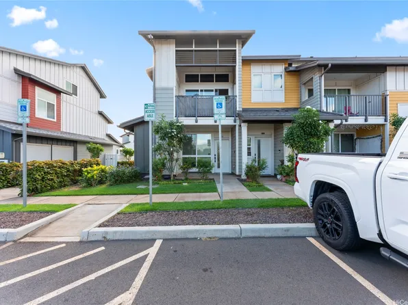 91-3475 Nana Hope St #1001, Ewa Beach, HI 96706