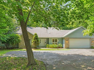 1427 Carroll Rd, Fort Wayne, IN, 46845