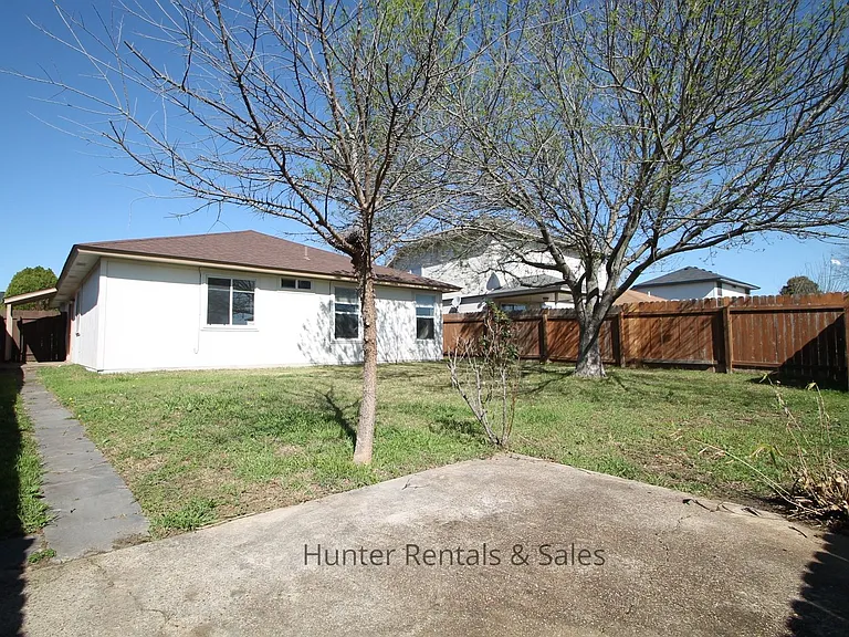 1516 Grey Fox Trl — Photo 8
