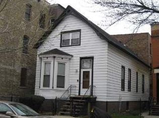 2931 N Burling St, Chicago, IL 60657