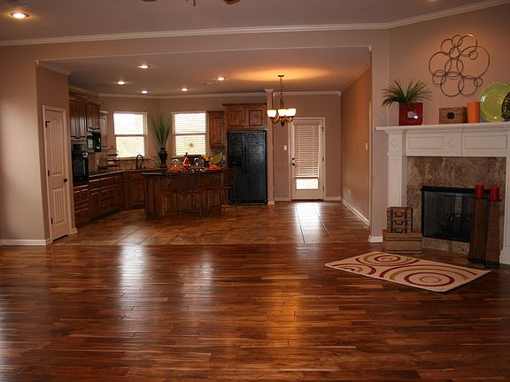 5th image of 2109 Reveille Cir