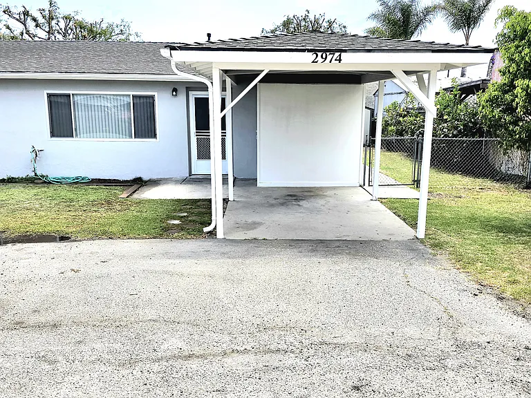 2974 Sherwin Ave — Photo 21
