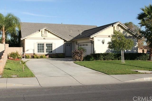 1st image of 1323 Palmetto Ave