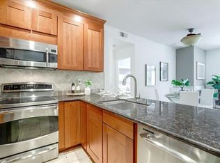 1745 Parkview Green Cir, San Jose, CA 95131