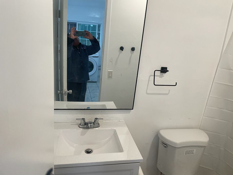1st image of 11432 Vela Dr