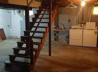 622 Summer St, Weston, MO 64098