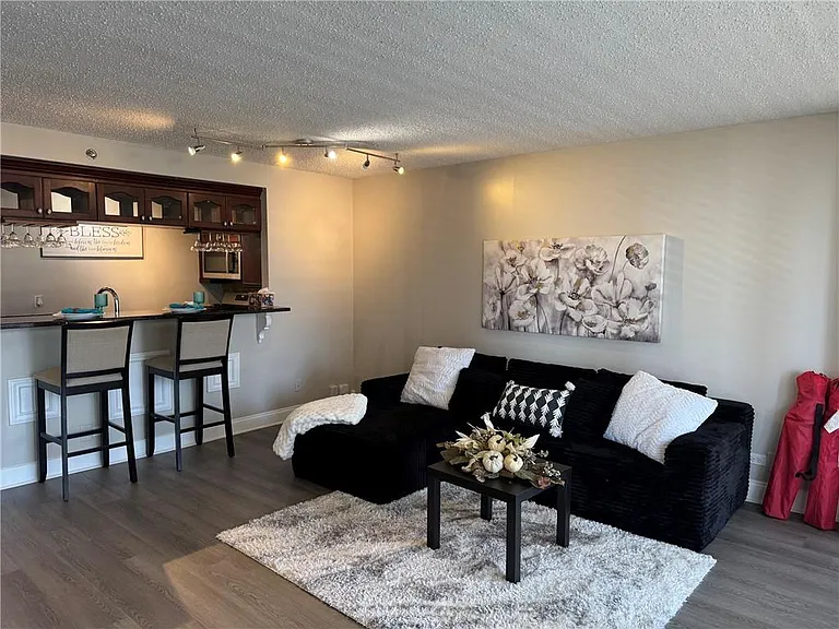 620 Peachtree St NE #911 — Photo 13