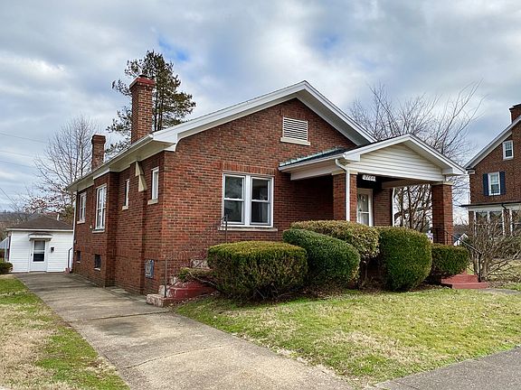 2nd image of 2764 Gilbert Ave