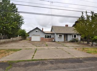 621 Ferry St, Dayton, OR 97114