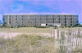 1st image of 711 S Lumina Avenue #304