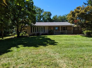 5634 Memorial Rd, Allentown, PA 18104