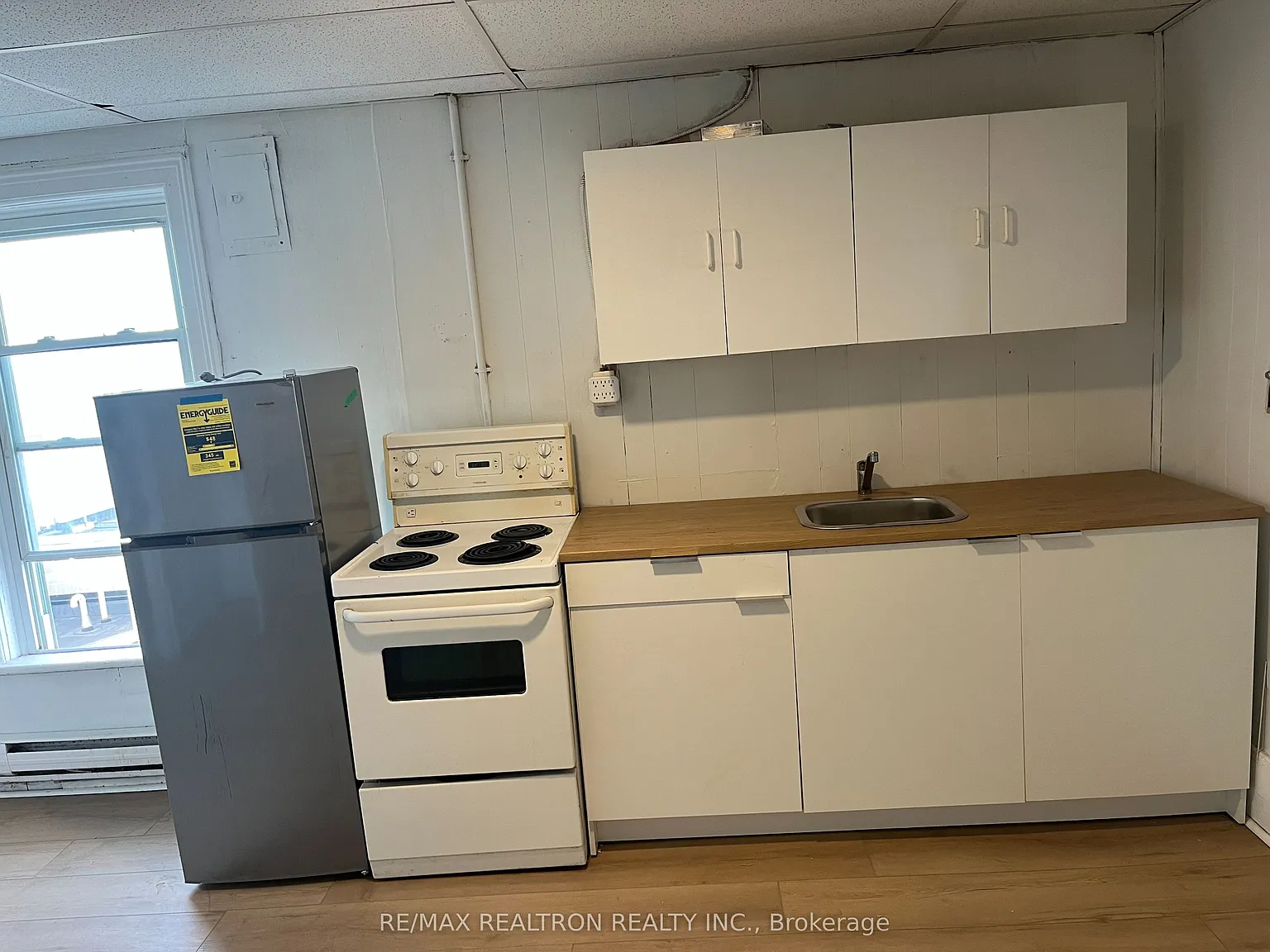 1 bed, $1,299 — Photo 2