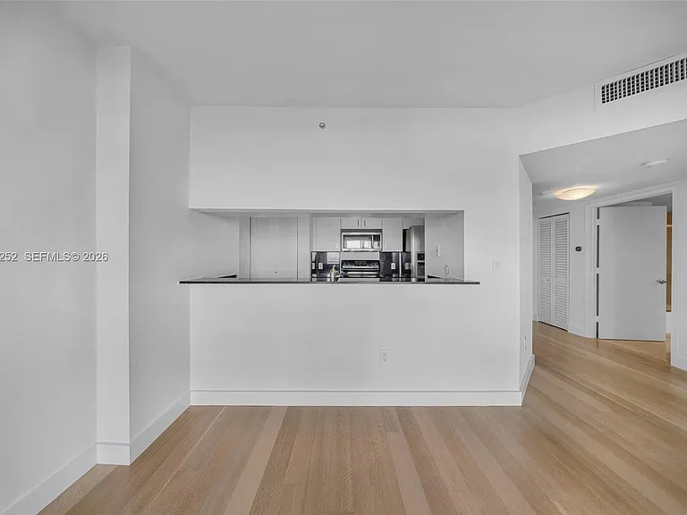 1625 Kennedy Cswy #1004D — Photo 15