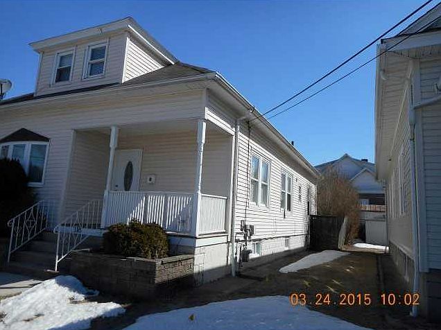 2nd image of 193 Gray St