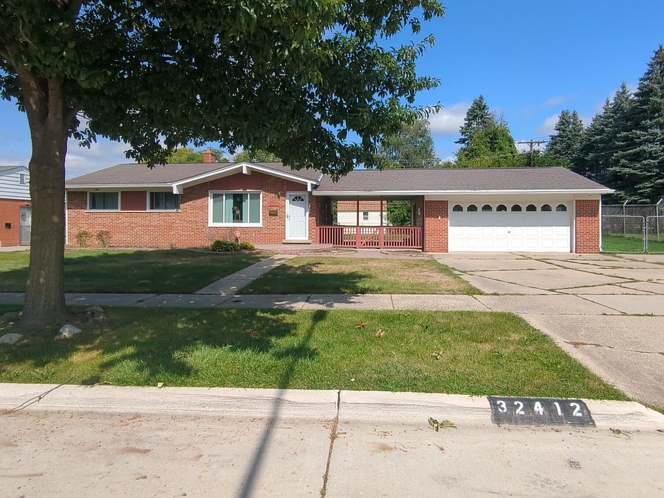 1st image of 32412 Birchwood St