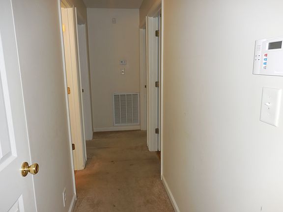 4th image of 3441 Kingfisher Dr