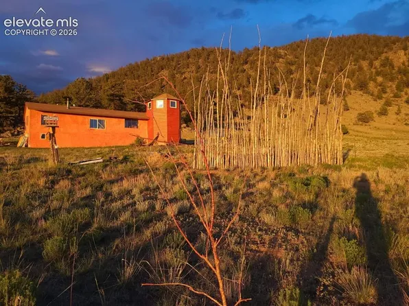 2030 Puma Hills Rd, Lake George, CO 80827