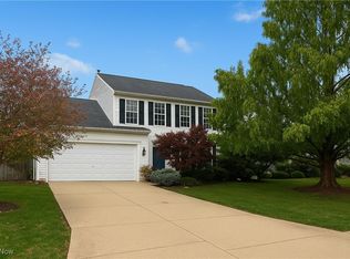 553 Brookline Ct, Northfield, OH 44067