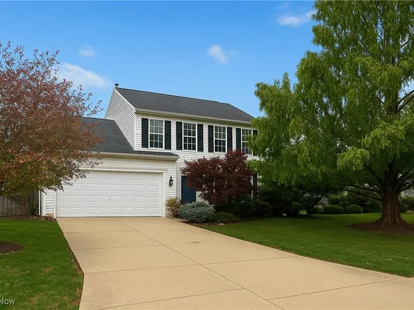 553 Brookline Ct, Northfield, OH 44067