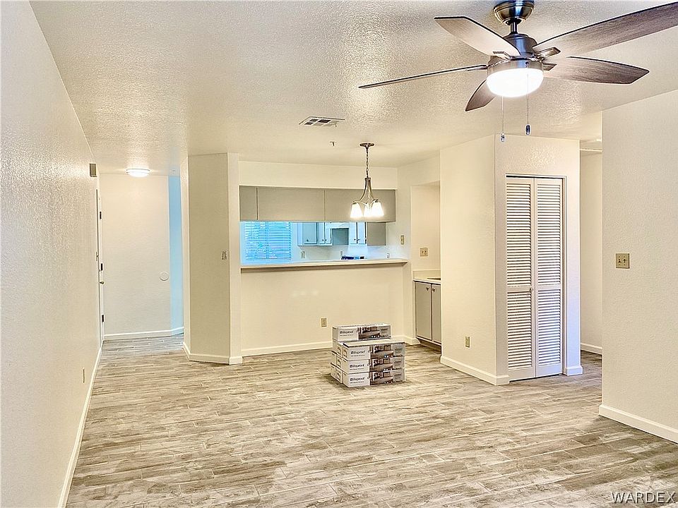 2024 Mesquite Ln Laughlin NV Zillow