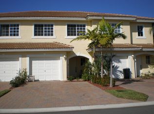725 Imperial Lake Rd, West Palm Beach, FL 33413