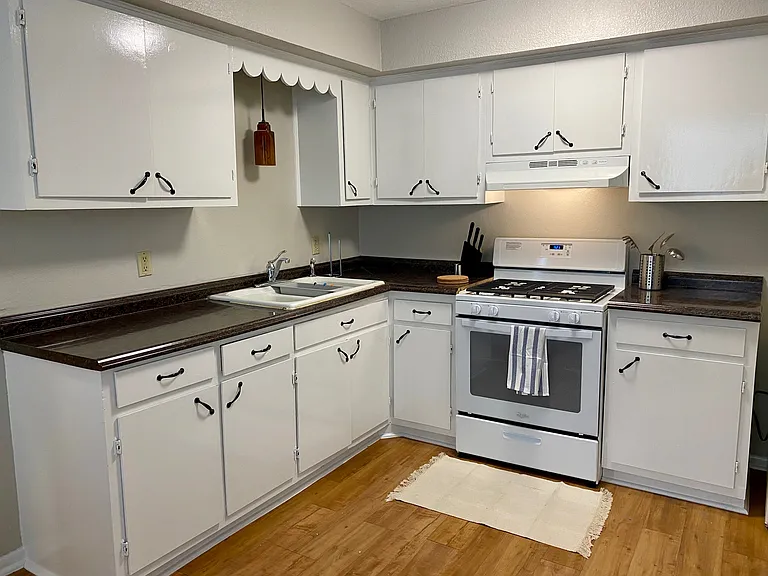 430 E Magnolia Ave #1 — Photo 7
