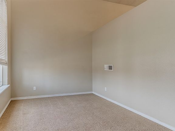 4th image of 2562 S 500 West Cir