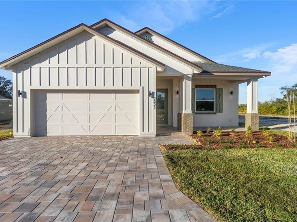 2021 Maverics Dr, Mulberry, FL 33860