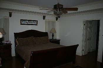 4th image of 9883 Amblewood Ln