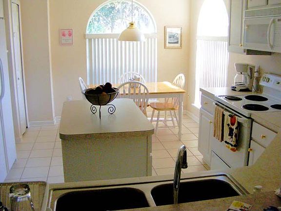 Kitchen with island
