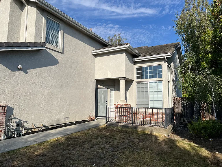 29904 Red Maple Ct — Photo 2
