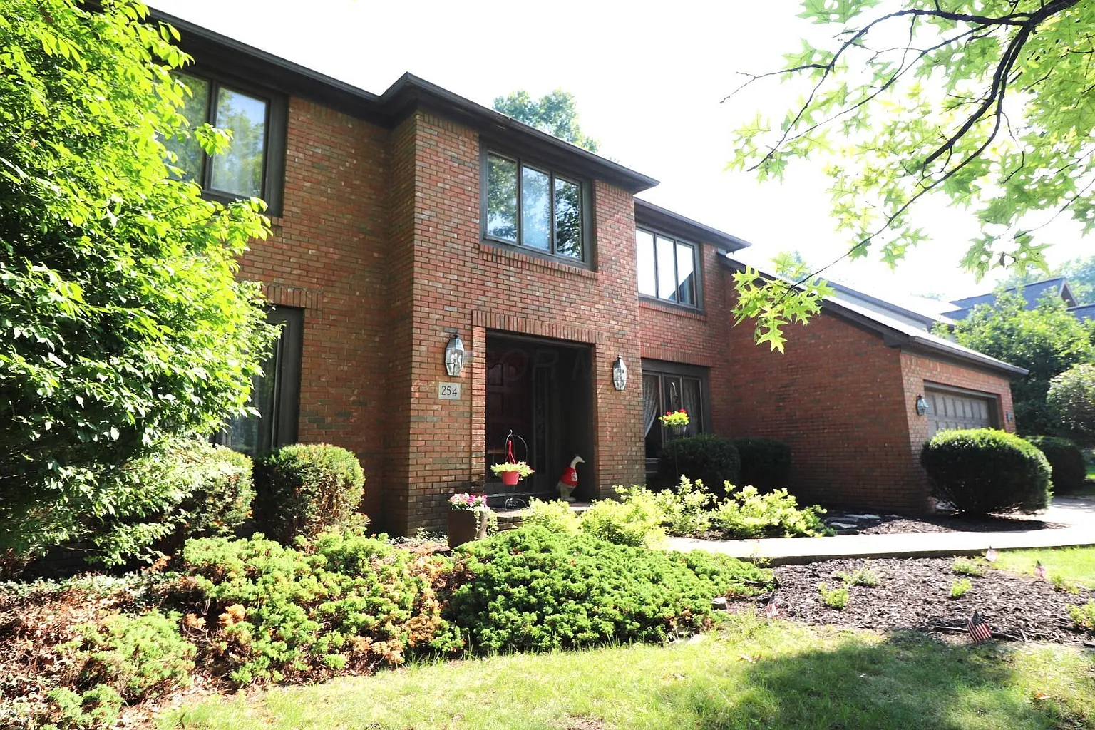 254 Hopewell Ct photo 1