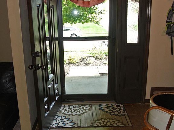 5th image of 315 N Westmoor Ave