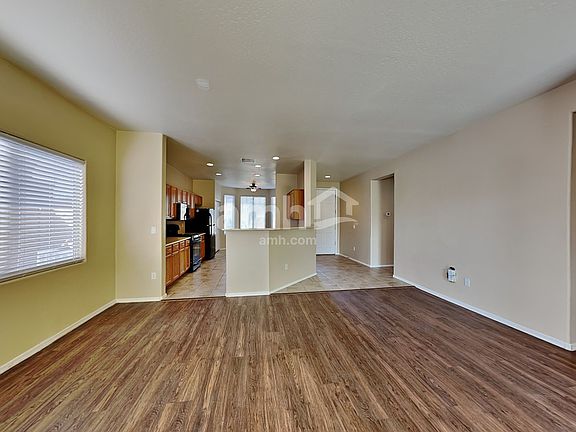 4th image of 21501 N 81st Dr