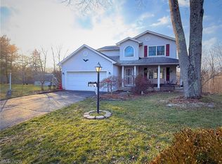 6948 Meander Reserve Ct, Canfield, OH
