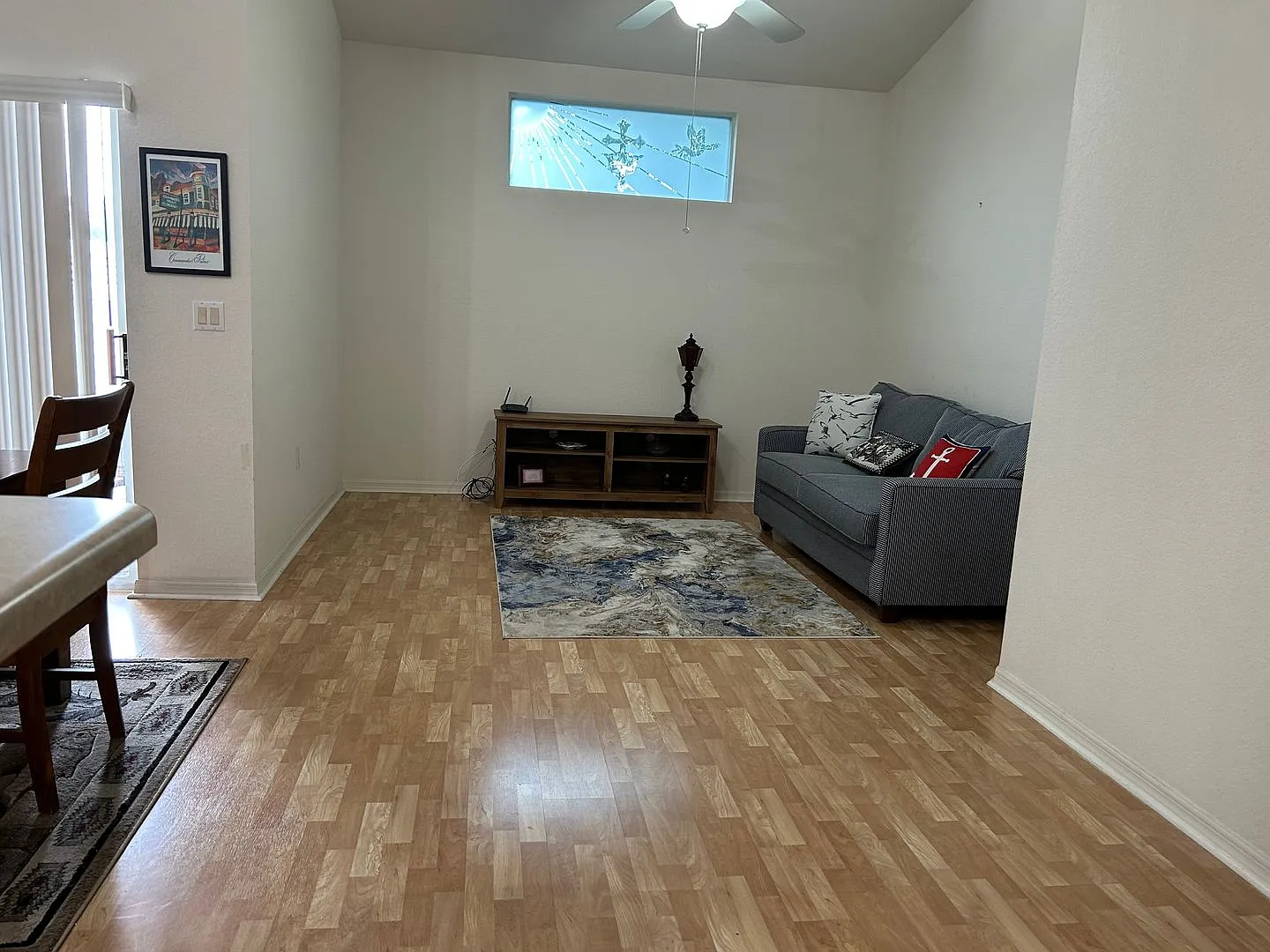 Executive 2 bedroom/ 2 bath condo — Photo 4