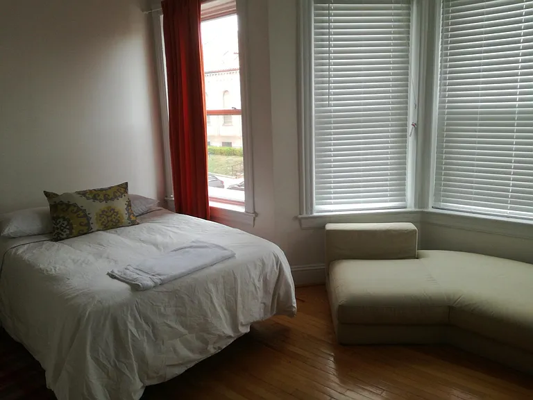 Fairmont St NW — Photo 10