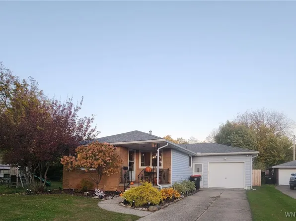 80 Kurtz Ave, Lancaster, NY 14086