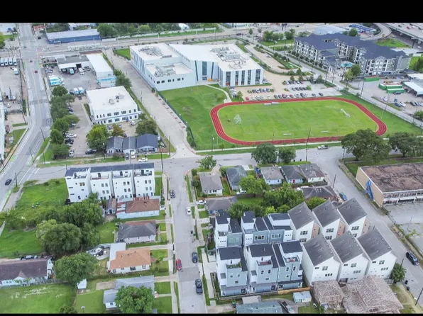 3310 Pease St #B, Houston, TX 77003