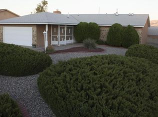 688 Wagon Train Dr SE, Rio Rancho, NM 87124