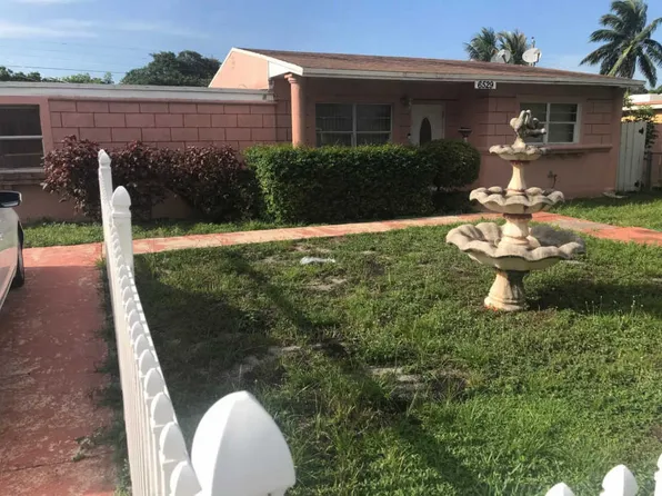 6529 SW 21st St, Hollywood, FL 33023