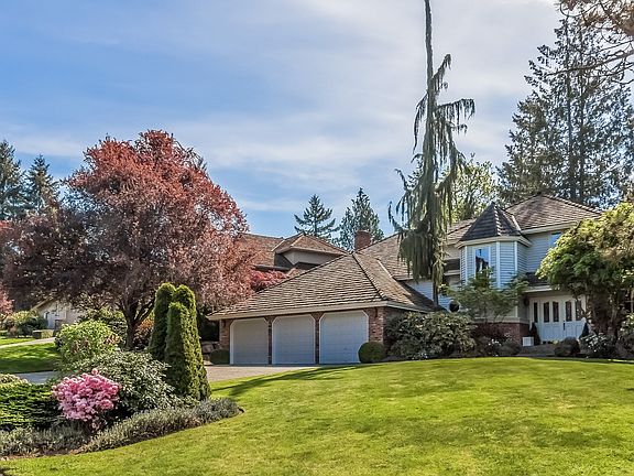 5th image of 20609 NE 142nd St