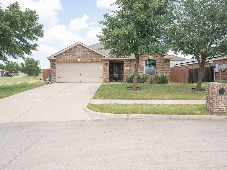 3108 Overstreet Ln — Photo 7