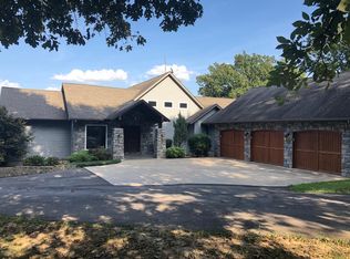 7301 Cliff Ln, Joplin, MO 64804