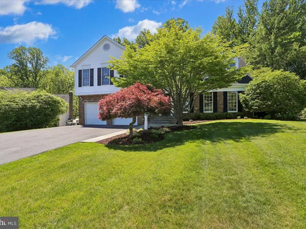 9 Kings Valley Ct, Damascus, MD 20872