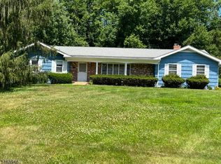 297 Eyland Ave, Succasunna, NJ 07876