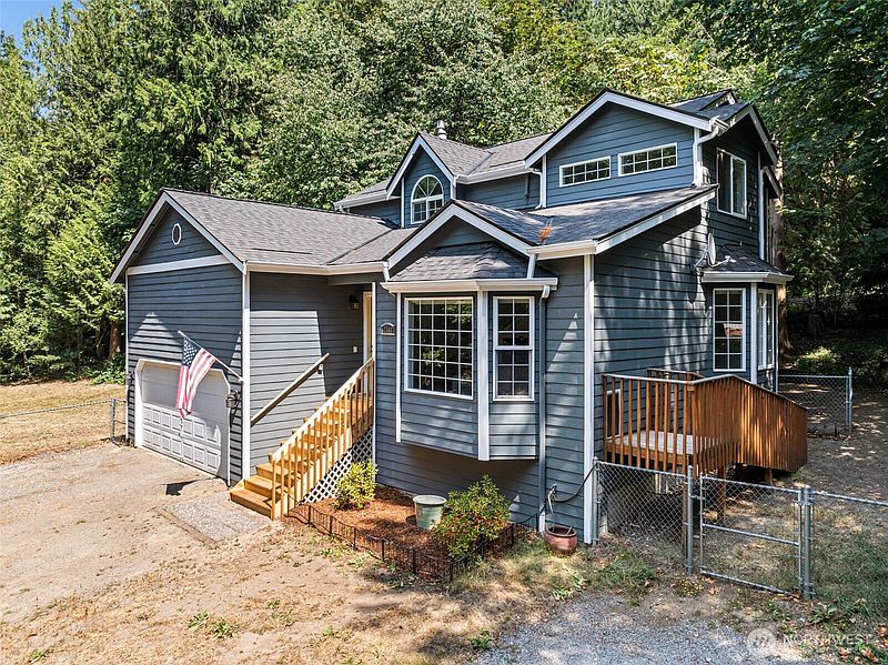 2nd image of 12568 Spohn Road NE