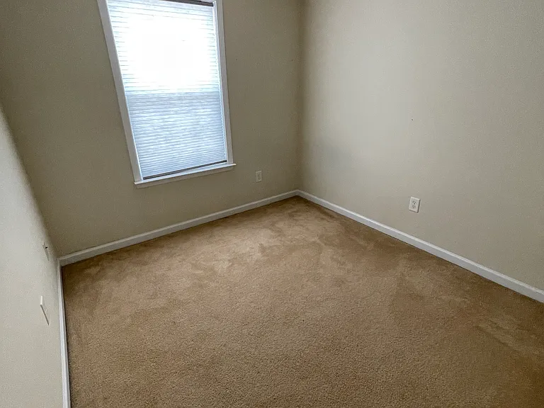 5 Robin Ln — Photo 17