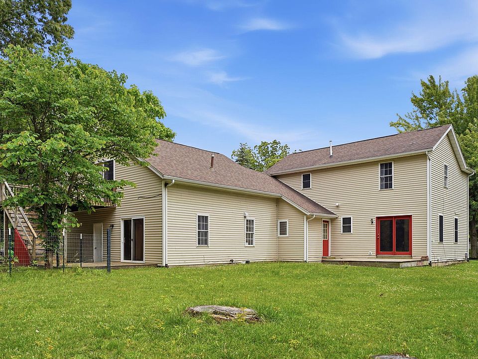 1st image of 9050 Almena Dr