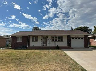 5521 Apache Rd, Great Bend, KS 67530